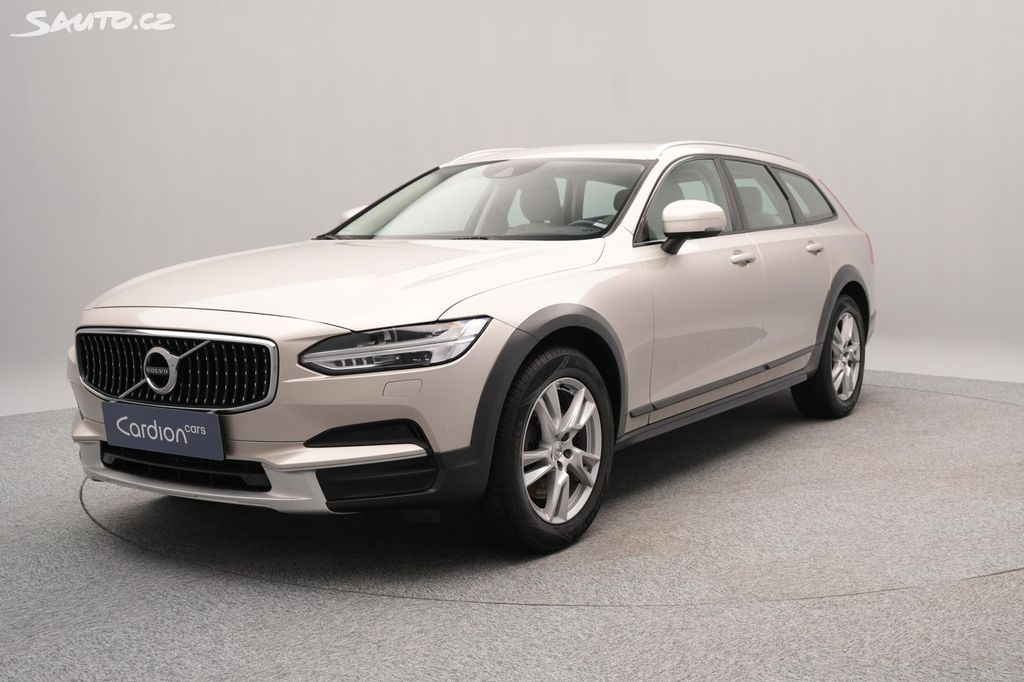 Volvo V90, CC D4 AWD MOMENTUM AUT
